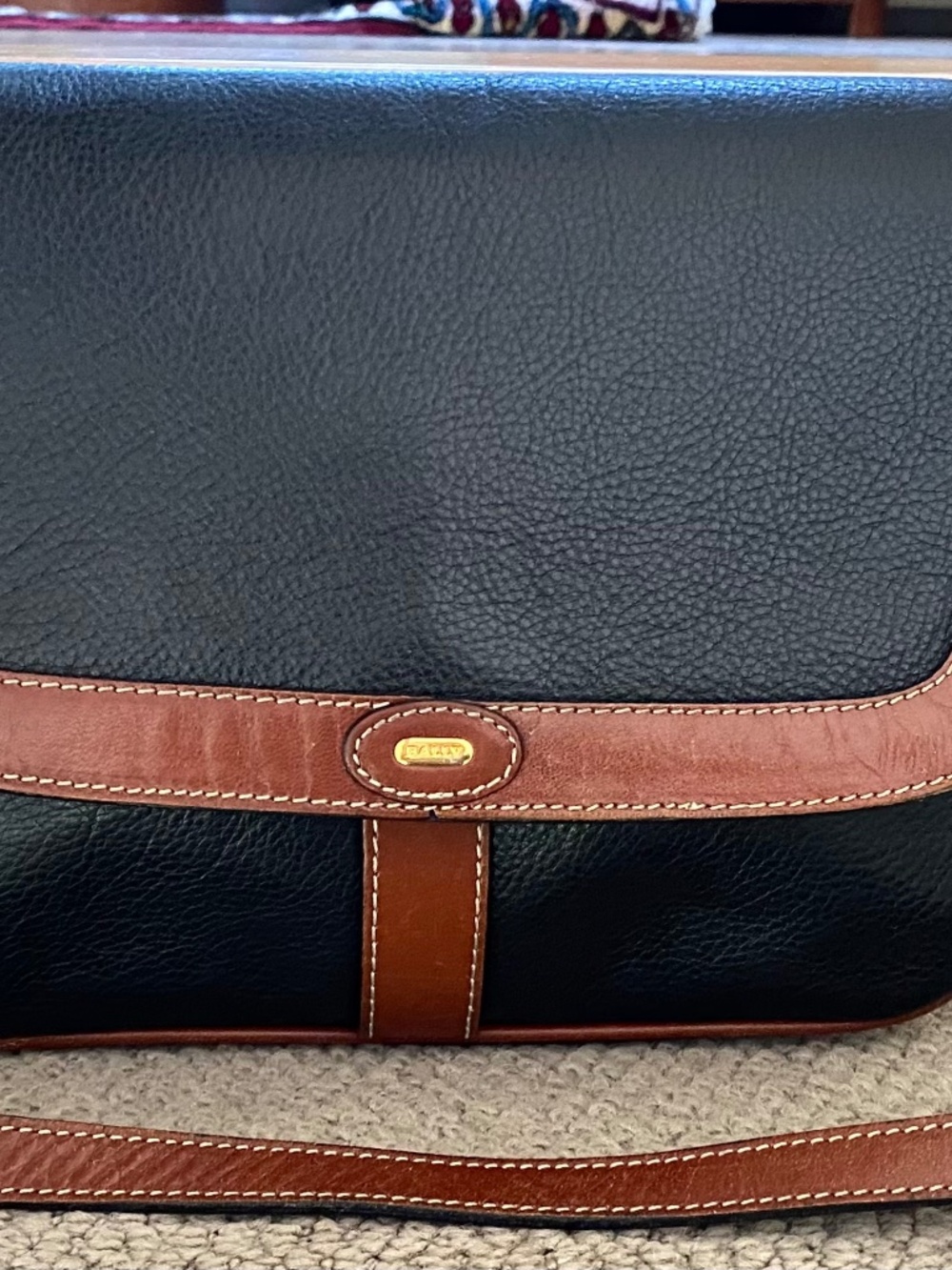 BALLY ITALY BLACK LEATHER HANDBAG